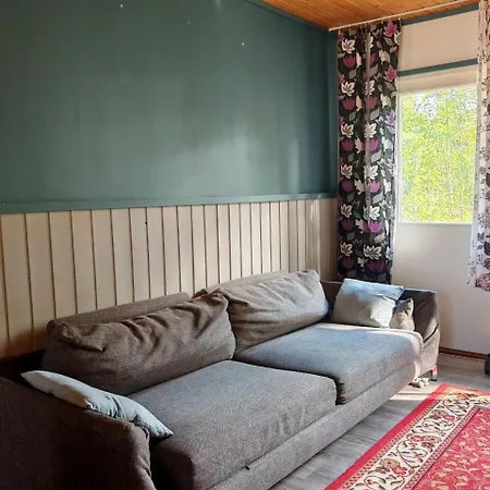 Live My Life In Sevettijaervi, Lapland, 69n Pansiyon Sevettijärvi